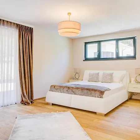 Moderne Annehmlichkeiten Hochrum Homestay