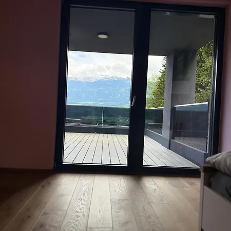 ホームステイ Moderne Annehmlichkeiten Hochrum